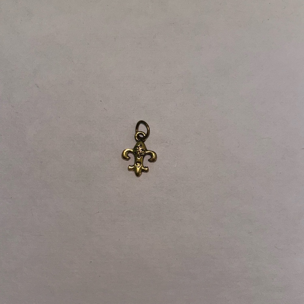 Gold Fleur-de-Lis Pendant Charm